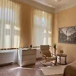Apartament Golden X Cross