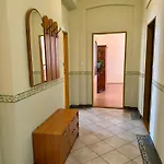 Golden X Cross Apartament *