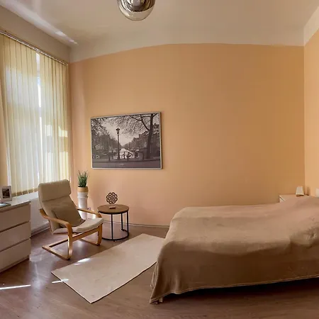 Golden X Cross Apartman