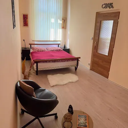 Apartmán Golden X Cross *