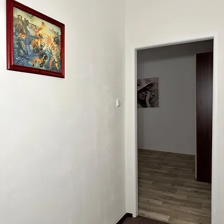 Apartman Golden X Cross