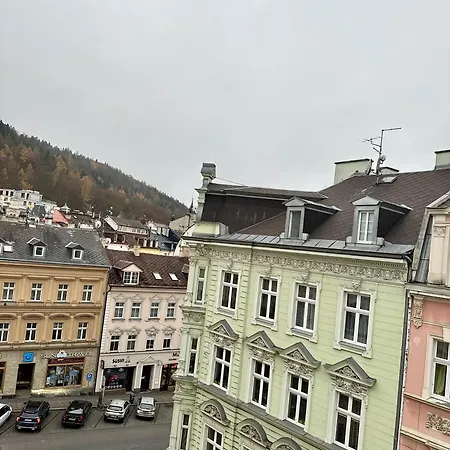 Golden X Cross Apartman Karlovy Vary
