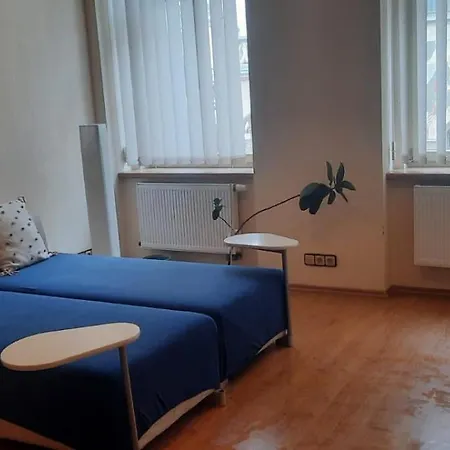 Golden X Cross Apartment *